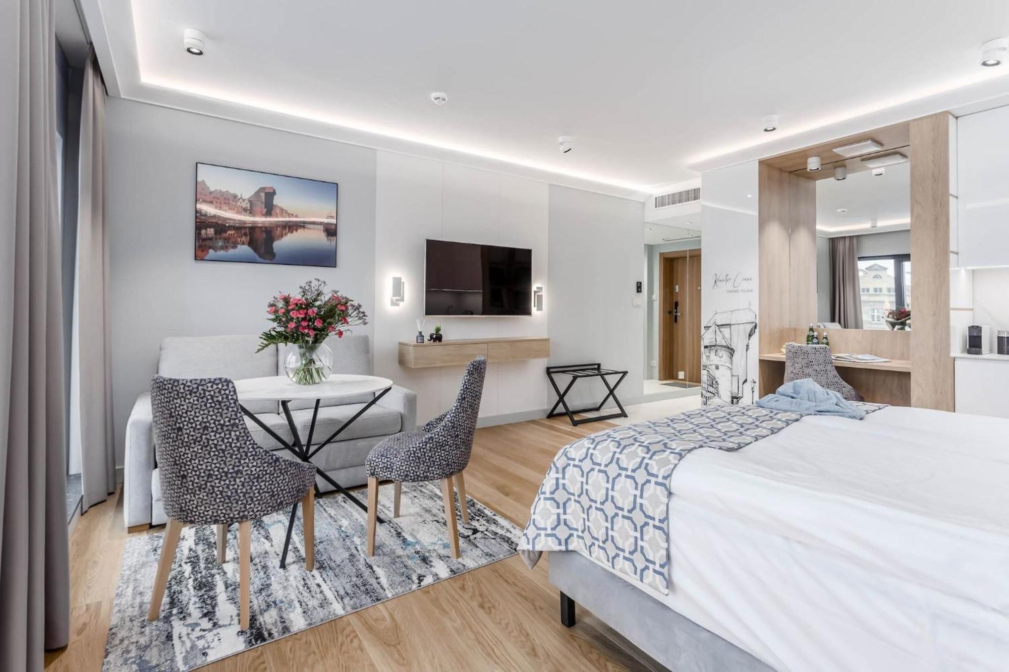 Deo Plaza - Apartamenty Old Town By Rent Like Home Danzig Exterior foto